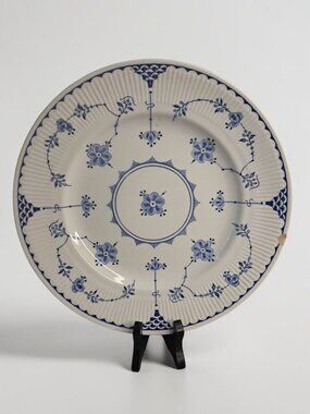 Vintage 1982 Franciscan Denmark Blue English Ironstone Plate Made in England